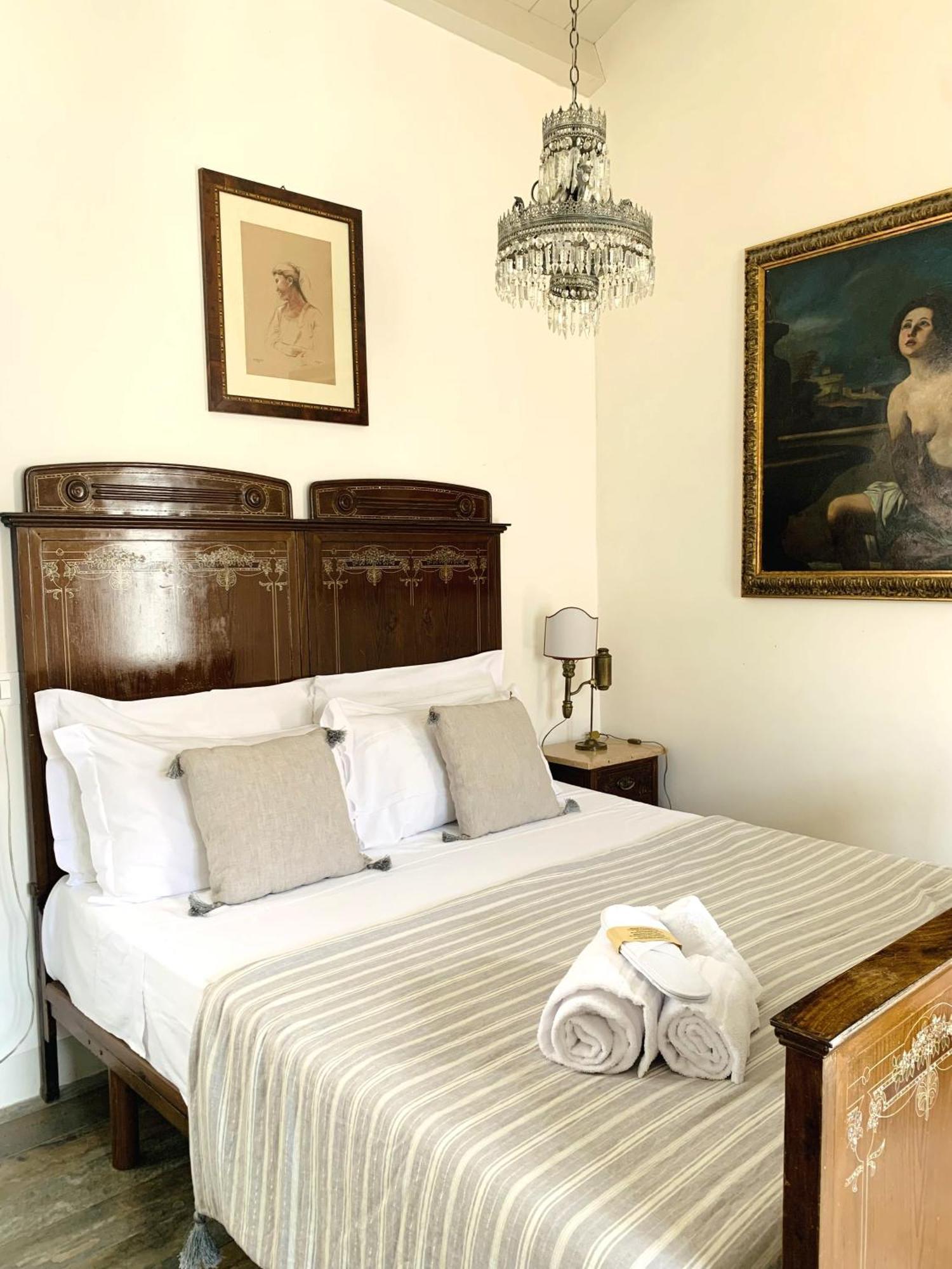 Locanda Sette Fate Spa E Solarium Palermo Room photo