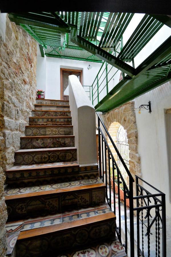 Locanda Sette Fate Spa E Solarium Palermo Exterior photo